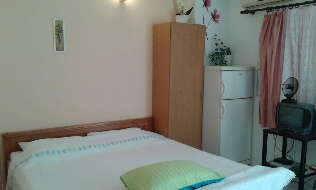 Apartmani Marija Стариград-Пакленица Экстерьер фото